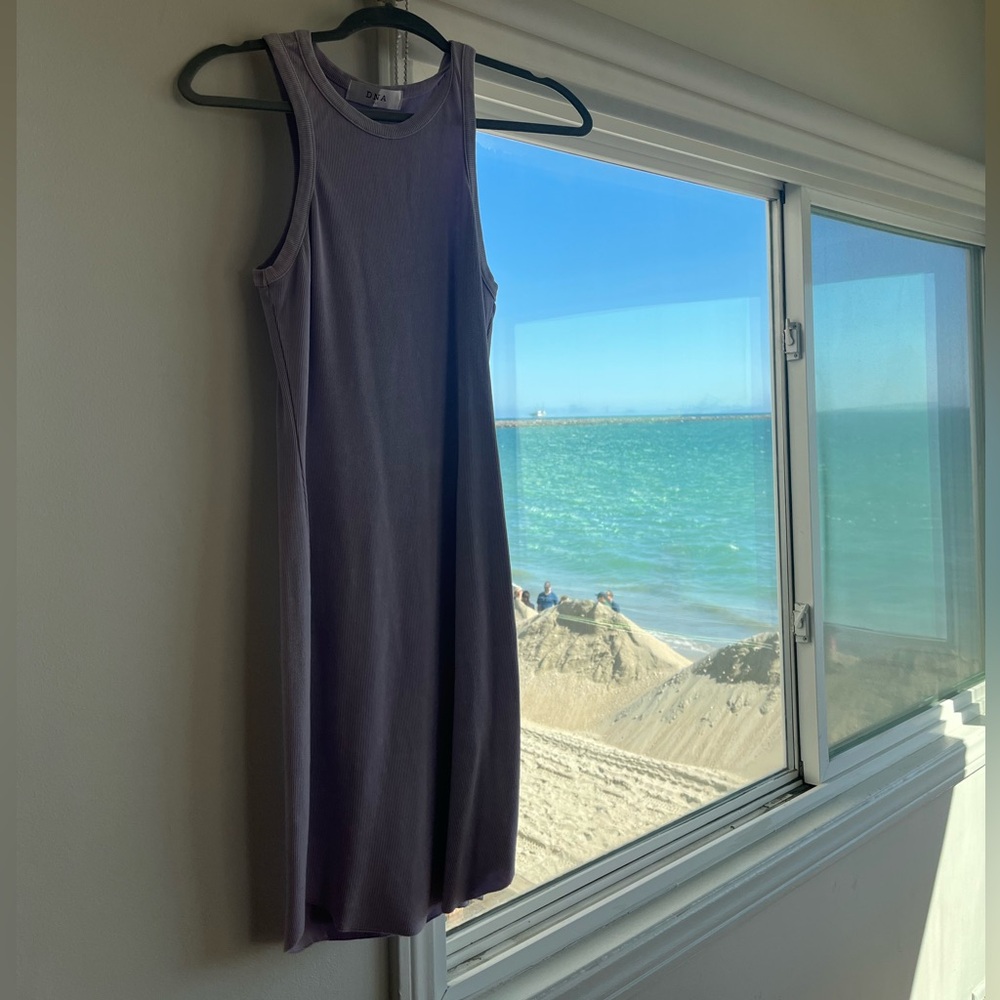 DNA Liliac purple body con dress